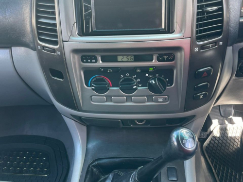 Toyota 105 Land Cruiser 4.5 Petrol SUV 105 Series in Namibia