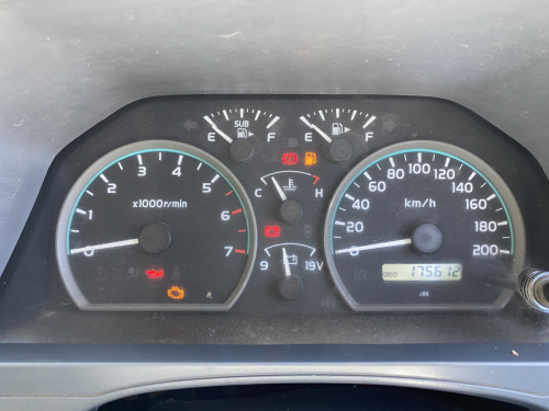Toyota Land Cruiser V6 Petrol 4lt Scab in Namibia