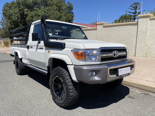 Used Toyota Land Cruiser V6 Petrol 4lt Scab for sale in Windhoek
