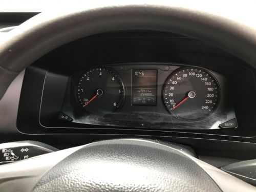 Volkswagen VW Kombi 2lt Tdi T6 Auto  DSG (Deposito assist) in Namibia