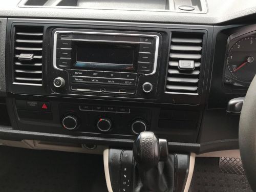 Volkswagen VW Kombi 2lt Tdi T6 Auto  DSG (Deposito assist) in Namibia