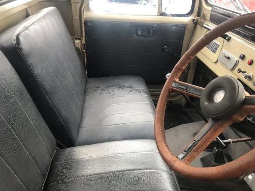 Toyota Land Cruiser 3.9 Diesel Scab 4x4 in Namibia
