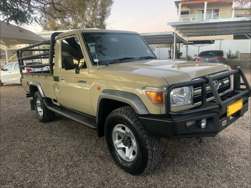 Toyota Land Cruiser 4.2 Diesel Scab in Namibia