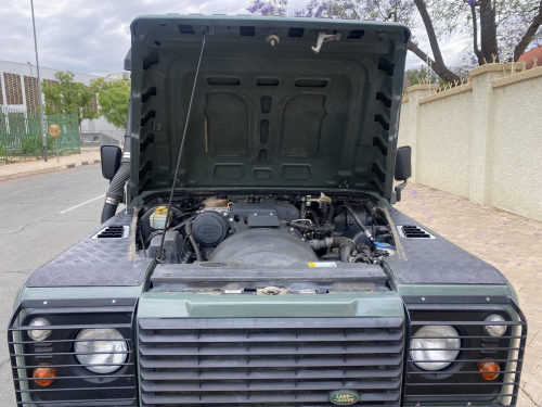 Land Rover Land Rover Defender 130 series  Dcab 2.2TDCi 4x4 in Namibia