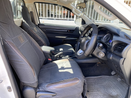 Toyota Hilux 2.4 GD6 Scab RB in Namibia