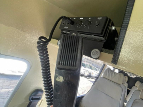 Toyota Land Cruiser 4.2 Safari 10-seater in Namibia