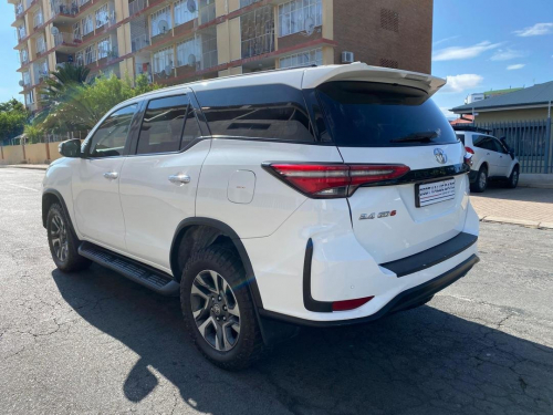 Toyota Fortuner 2.4 Gd6 Auto 4x4  (No Deposit Deal) in Namibia