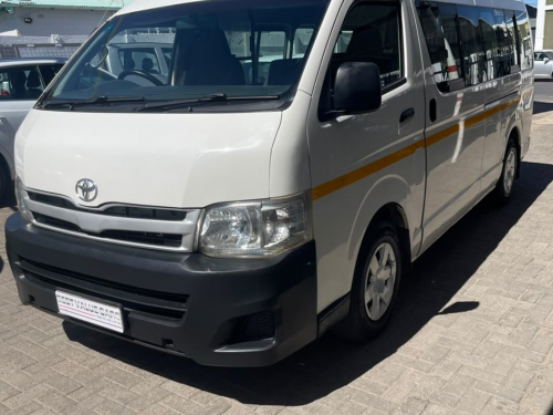 Used Toyota Quantum 2.5 Diesel 16 seater for sale in Windhoek