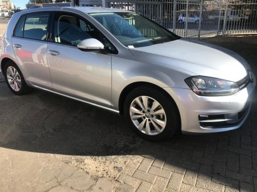 Volkswagen VW Golf 7 Tsi Bluemotion H/B in Namibia
