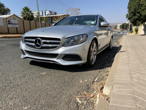 Mercedes-Benz Mercedes Bens C250d in Namibia
