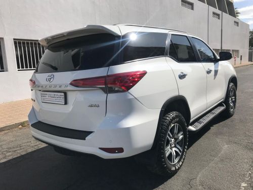Toyota Fortuner 2.4 GD6 Auto 4x4 (No-Deposito) in Namibia