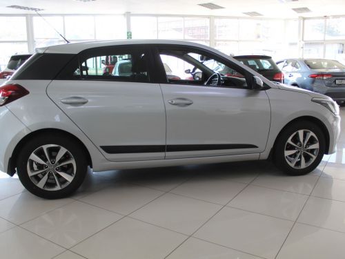 Hyundai I20 1.4i Fluid in Namibia