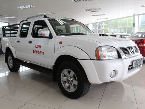Pre-owned Nissan Nissan Np300 2.5 TDI for sale in 