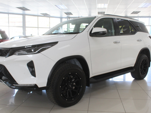 Toyota Fortuner in Namibia