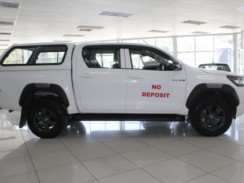 Toyota Hilux 2.4GD6 in Namibia