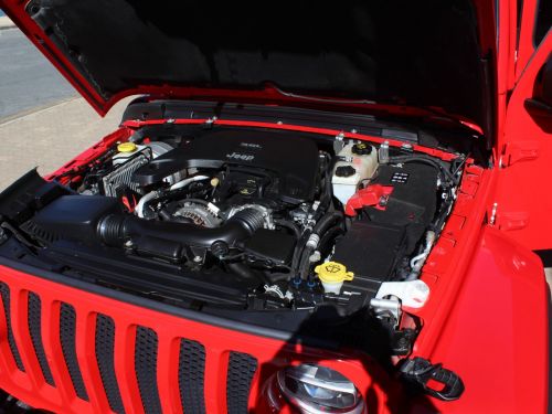 Jeep Wrangler 3.6 V6 Unlimited Sahara 8 Speed in Namibia