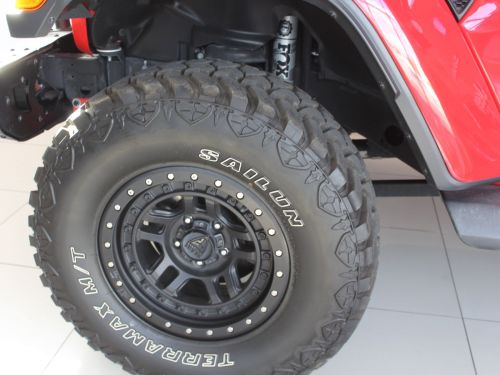 Jeep Wrangler 3.6 V6 Unlimited Sahara 8 Speed in Namibia