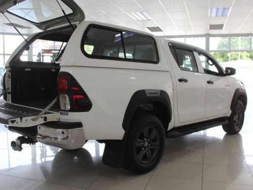 Toyota Hilux 2.4 GD6 4x4 D cab in Namibia