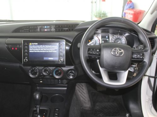 Toyota Hilux 2.4 GD6 4x4 D cab in Namibia