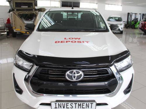 Toyota Hilux 2.4 GD6 4x4 D cab in Namibia