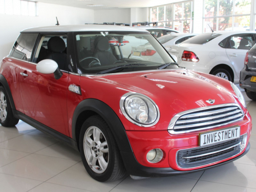 Mini Cooper 1.6i in Namibia