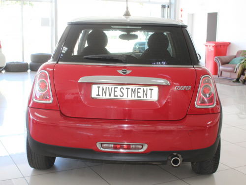 Mini Cooper 1.6i in Namibia