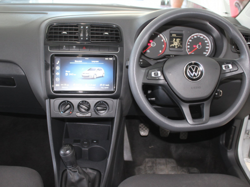 Volkswagen Polo Vivo 1.4i in Namibia