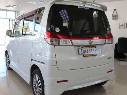 Suzuki Solio in Namibia