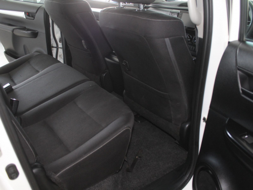 Toyota Hilux 2.4GD6 in Namibia