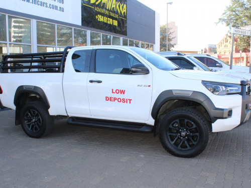 Used Toyota Hilux Legend for sale in Windhoek