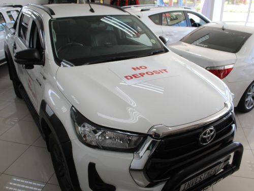 Pre-owned Toyota Hilux 2.4 GD4 4x4 Auto DC for sale in 