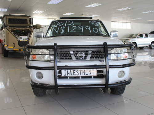 Nissan Nissan Np300 2.4i in Namibia