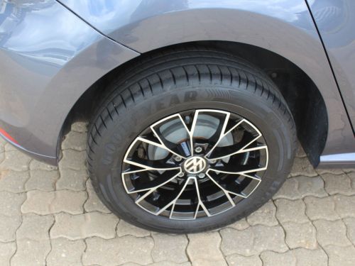 Volkswagen Polo Vivo 1.4 i in Namibia