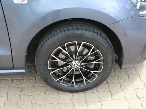 Volkswagen Polo Vivo 1.4 i in Namibia