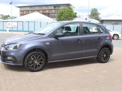 Volkswagen Polo Vivo 1.4 i in Namibia