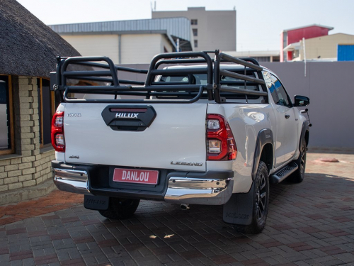 Toyota Hilux XC 2.8 GD-6 4X4 A/T LGD in Namibia