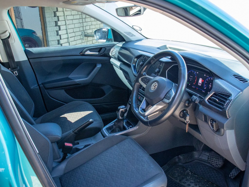 Volkswagen T-Cross 1.0 TSI Highline R-Line DSG in Namibia