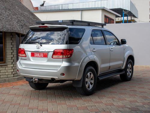 Toyota Fortuner 3.0 D4D R/B 4X2 in Namibia