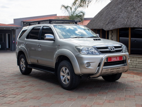 Used Toyota Fortuner 3.0 D4D R/B 4X2 for sale in Windhoek