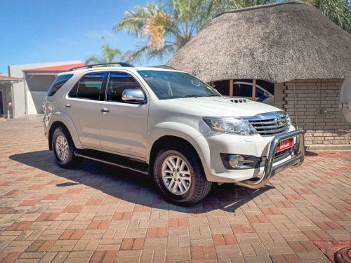 Pre-owned Toyota Fortuner 3.0 D4D 4X4 A/T for sale in 