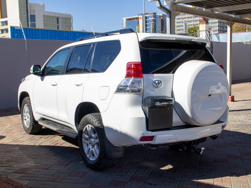 Toyota Prado 3.0 TDi VX in Namibia