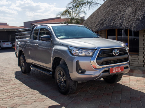 Pre-owned Toyota Hilux 2.4 GD-6 RB Raider P/U E/Cab for sale in 