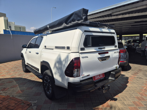 Toyota Hilux 2.8 GD6 D/C LEGEND AT 4X4 in Namibia
