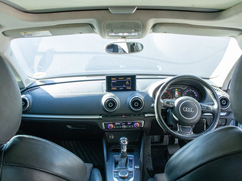 Audi A3 Sportback 1.8T FSI SE Stronic in Namibia