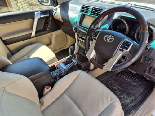 Toyota Prado 3.0 TDi VX in Namibia