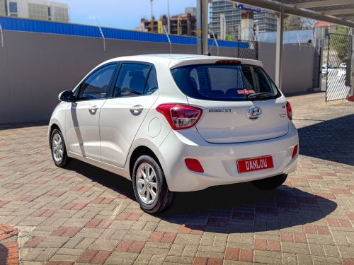 Hyundai Grand i10 1.2 Fluid A/T in Namibia