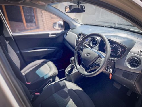 Hyundai Grand i10 1.2 Fluid A/T in Namibia
