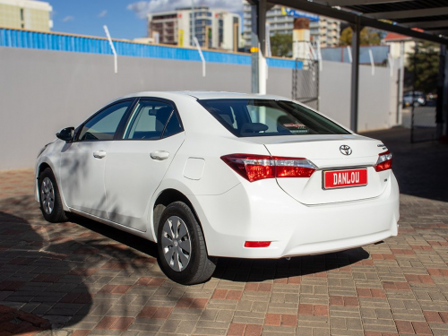 Toyota Corolla 1.8 Quest CVT in Namibia