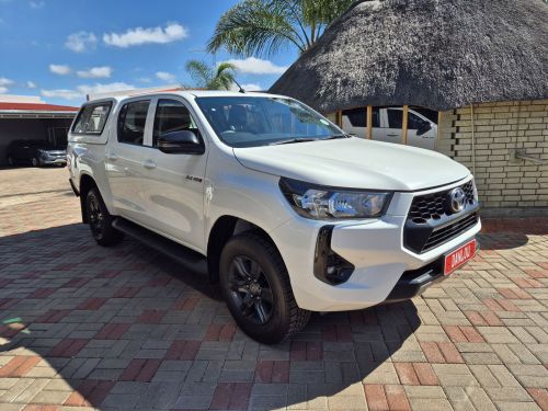 Pre-owned Toyota Hilux 2.4 GD-6 D/Cab A/T 4X4 Raider for sale in 