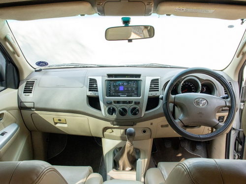 Toyota Fortuner 3.0 D-4D R/B 4X2 in Namibia